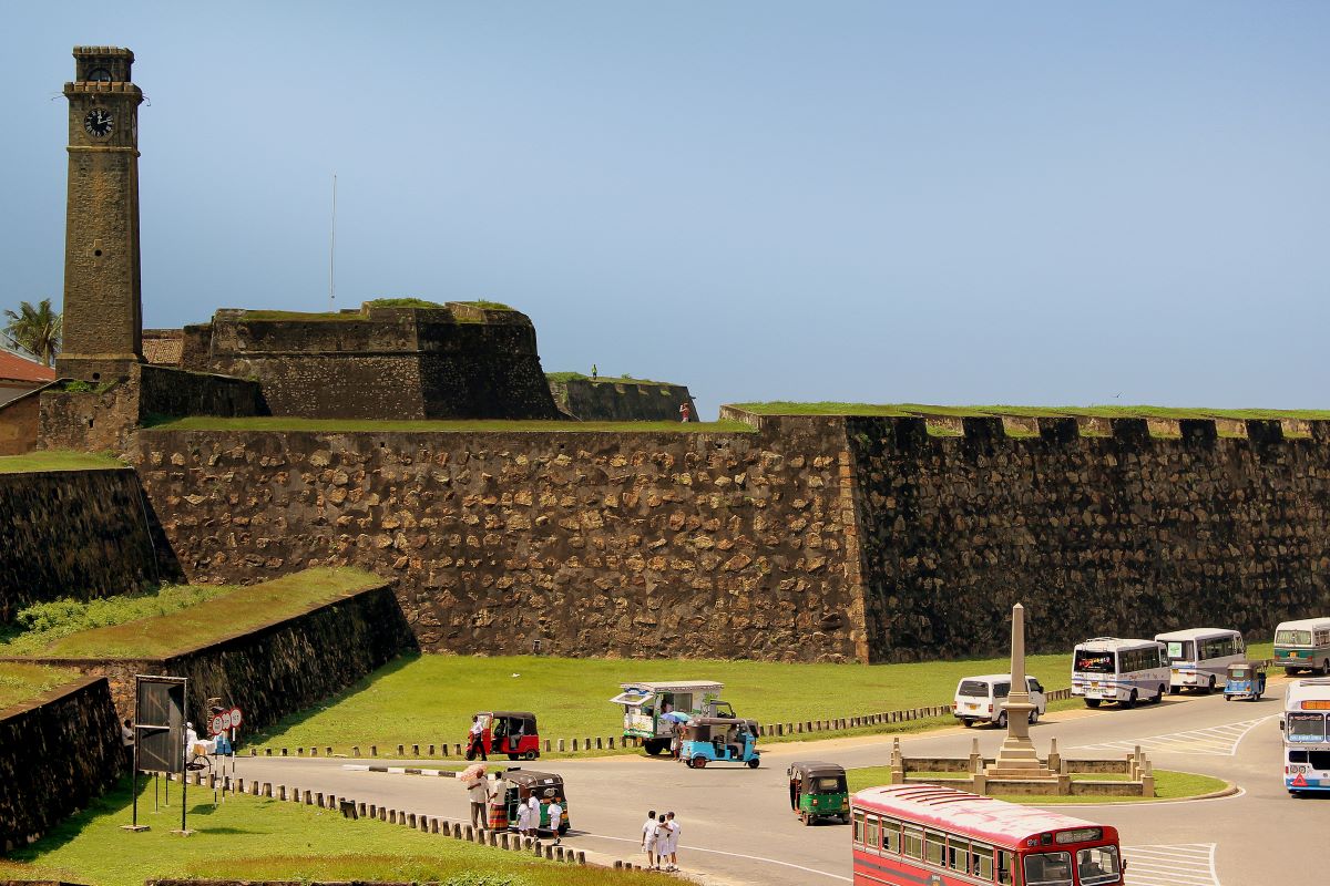 Exploring Galle Fort, one of the many immersive things to do in Galle, Sri Lanka